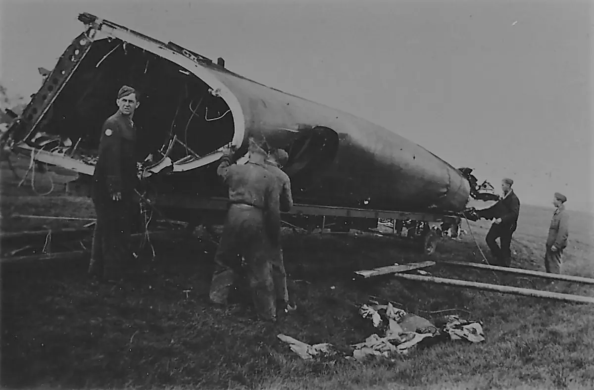 Alexander Tuinhout über den Crash Halifax bei Jellum — Historisch Centrum Leeuwarden, Leeuwarden