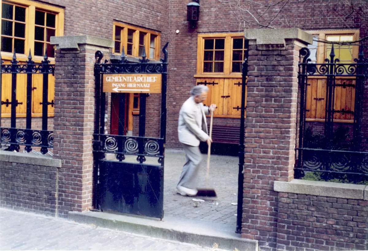 Jan Folkerts über In Nij Begjin — Historisch Centrum Leeuwarden, Leeuwarden