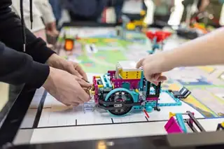 First LEGO League Explore - Bauen, Entdecken und Lernen mit LEGO