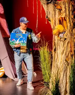 Kinderbuchwochen! Das Lesezelt von Joris & Jeroen im Theater Maaspoort