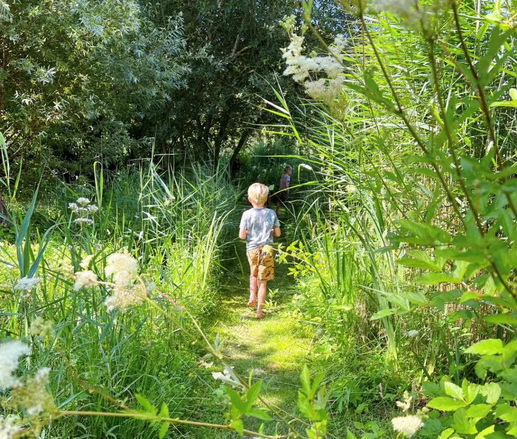 Barefoot Trail - Experience Nature with Your Feet — Natuurkwartier Nieuwegein, Nieuwegein