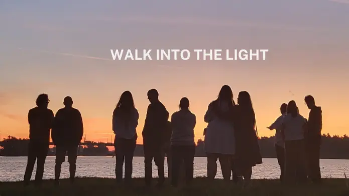 Walk into the Light — Landerij De Park, Elst