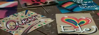 Fierce Queer Café: Pride-Schilder herstellen