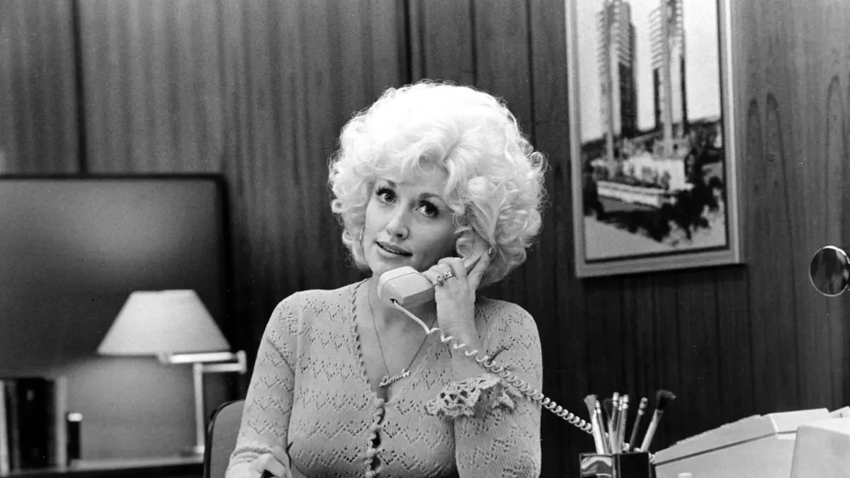 In Memoriam | Dolly Parton — Natlab, Eindhoven