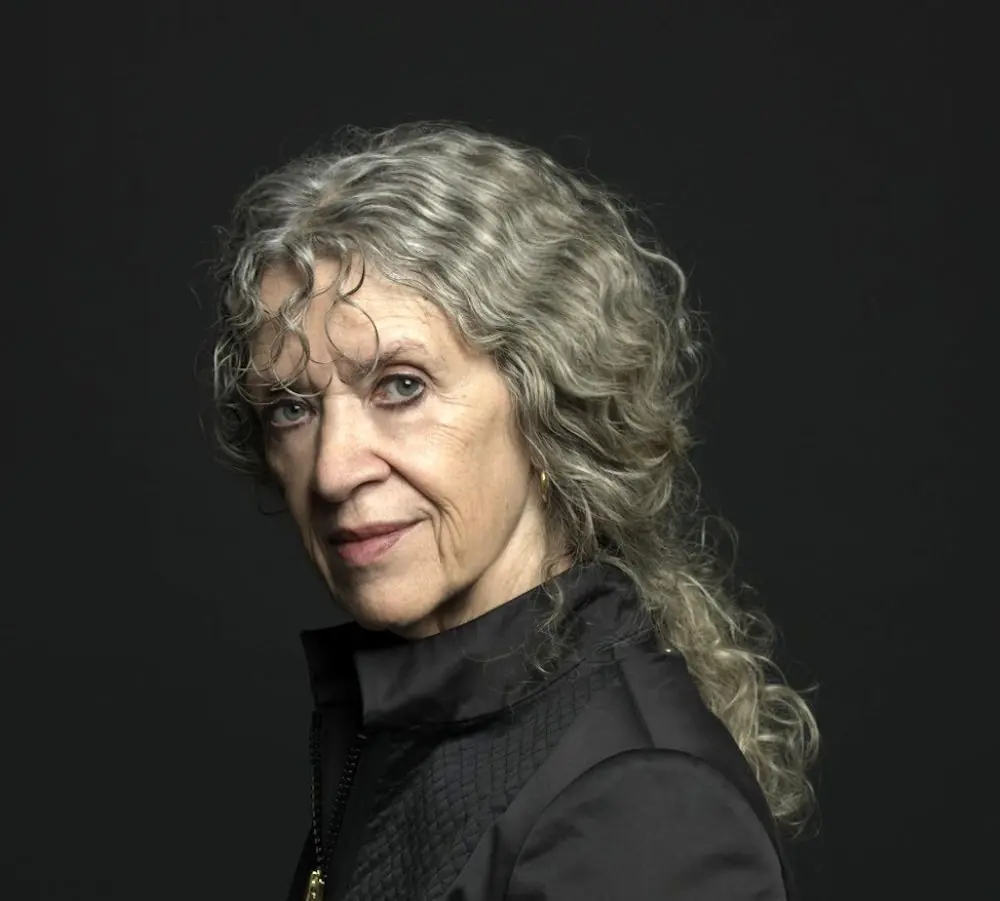 Eva Hoeke in conversation with Mensje van Keulen — Wormerveerse Vermaning, Wormerveer