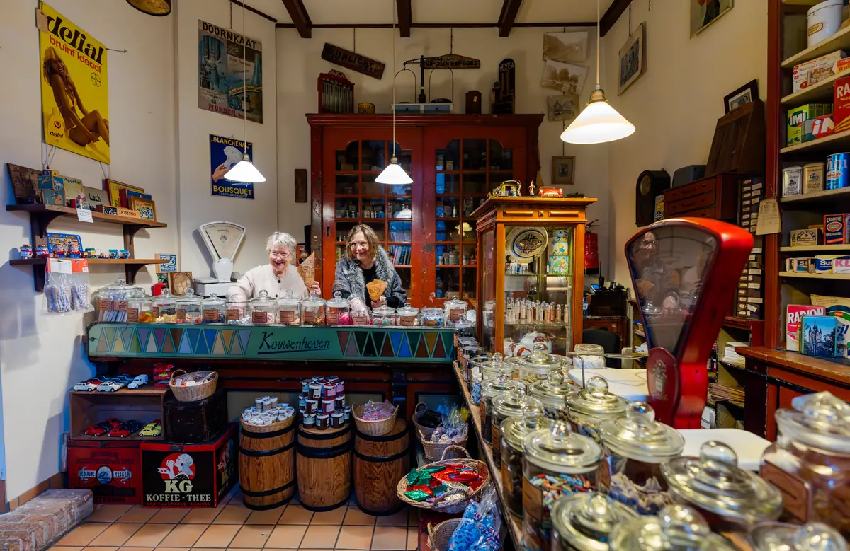 Besuchen Sie das leckerste kleine Geschaeft in Delft — Winkeltje Kouwenhoven, Delft