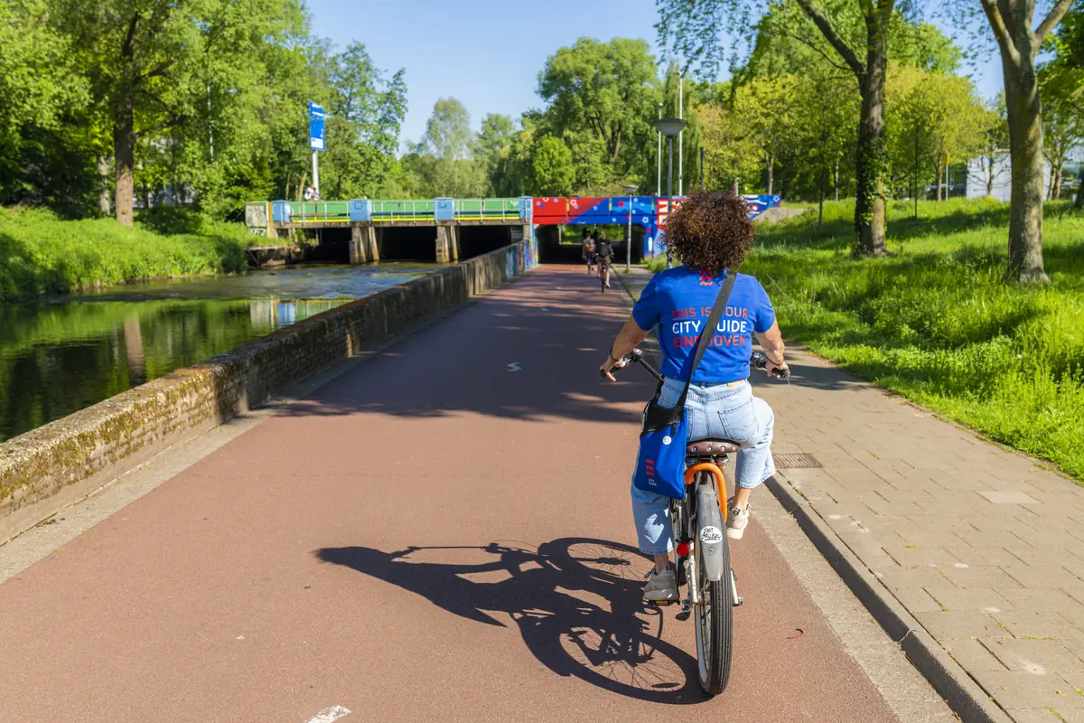 Hotspot fietstour door Eindhoven met gids — Stadstours Eindhoven247, Eindhoven