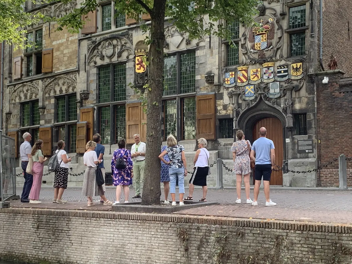 Dagelijkse instapwandeling Gilde Delft — Vermeer Centrum Delft, Delft