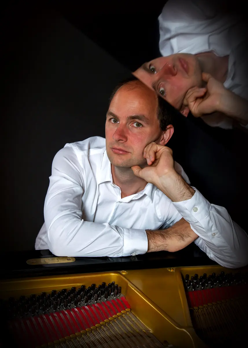 Robert Poortinga - Weihnachtskonzert — Theater de Winsinghhof, Roden