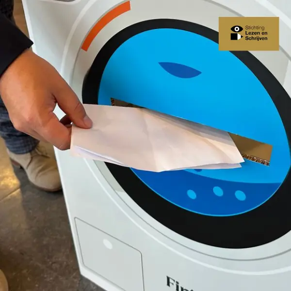 Put Your Confusing Letter in the Traveling Washing Machine! — Wijkcentrum de Kouwe, Drachten