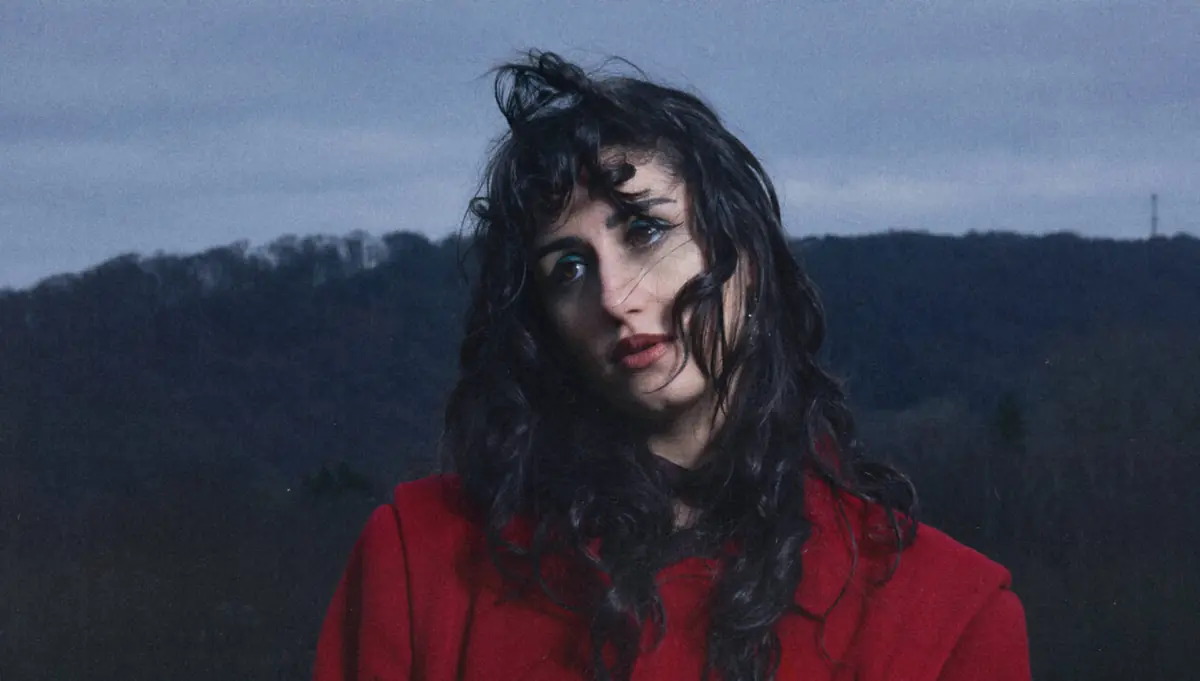Naaz - + support: Maya Maria — SPOT/De Oosterpoort, Groningen