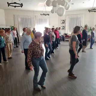 Beuningen danst: nieuwe linedance groep