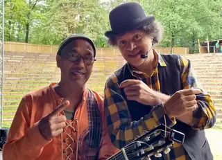 Live auf Kasteel Hackfort - Hakim und Frank spielen Sintstreken
