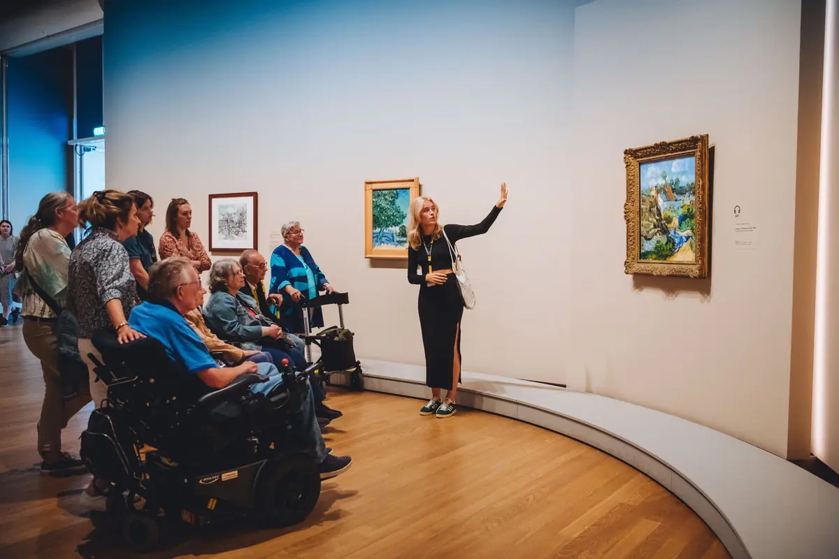 Museumbezoek voor senioren — Van Gogh Museum, Amsterdam