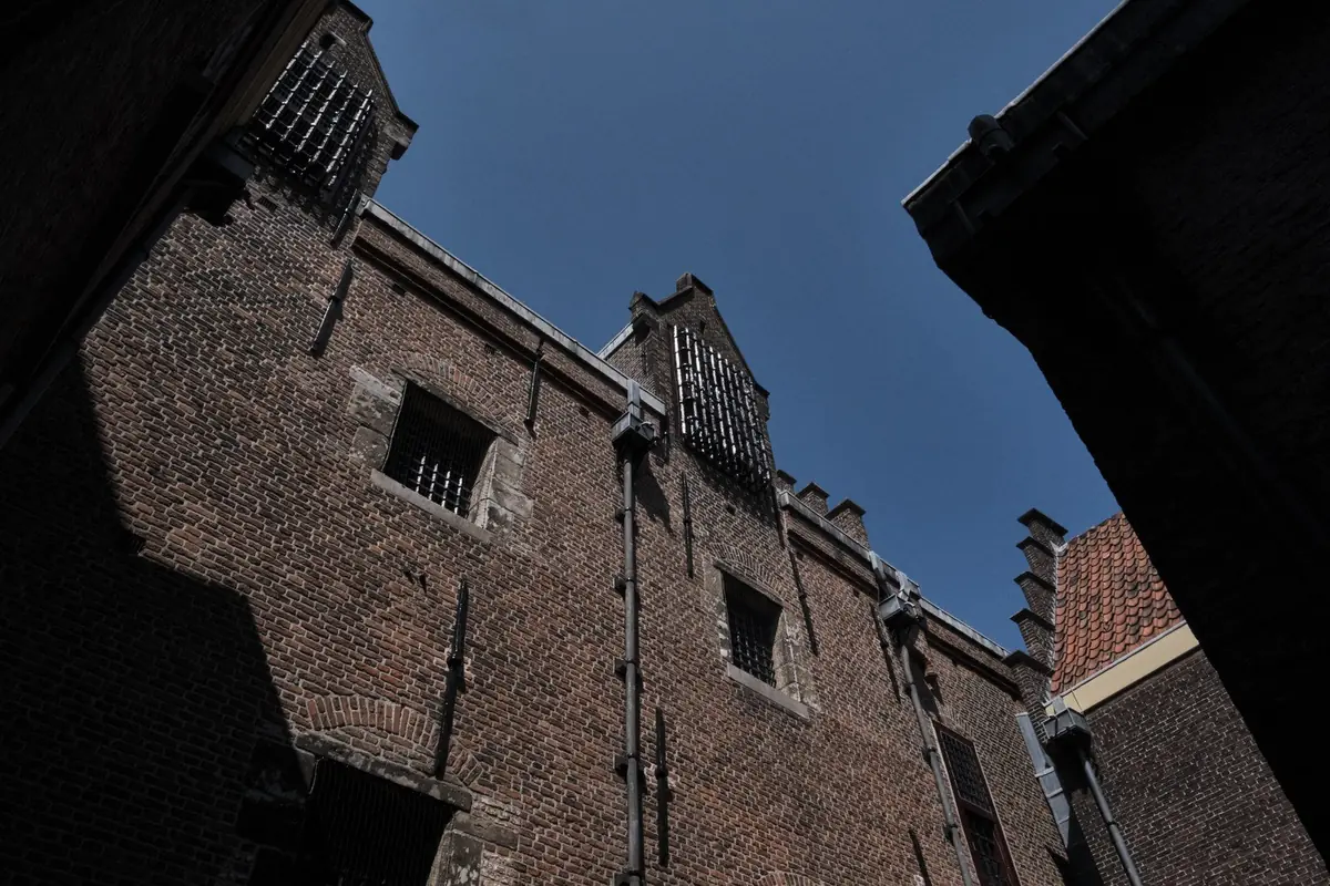 Evening Walk: Criminal Den Haag — Rijksmuseum de Gevangenpoort, The Hague
