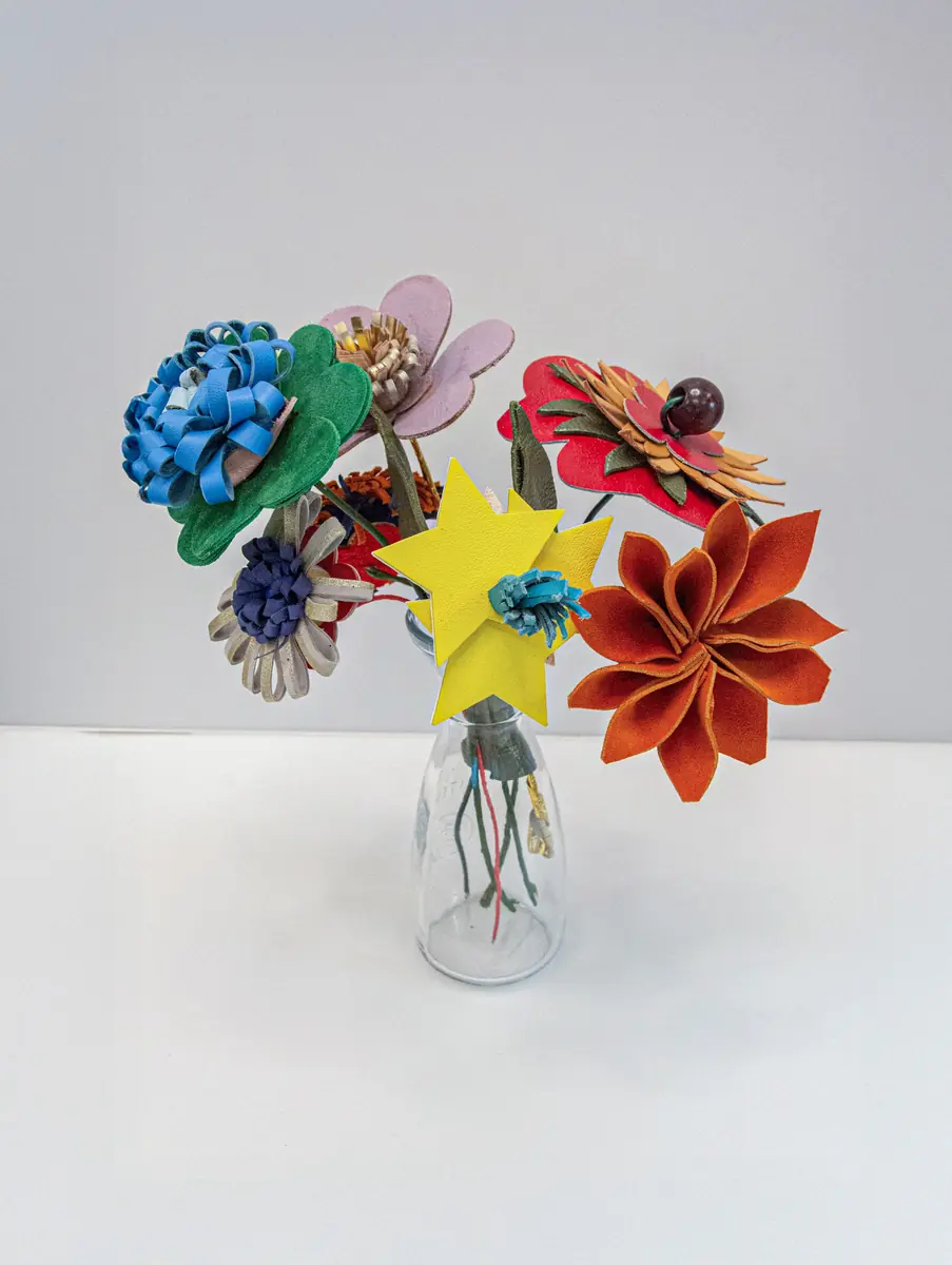 Learn to Make Leather Flowers — Het Schoenenkwartier, Waalwijk