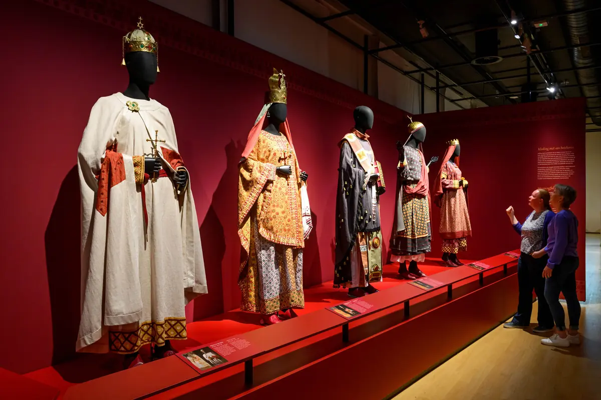 Karel Innemee and Lux Buurman on Inspiration from Antiquity - Galleria β Rijksmuseum van Oudheden, Leiden