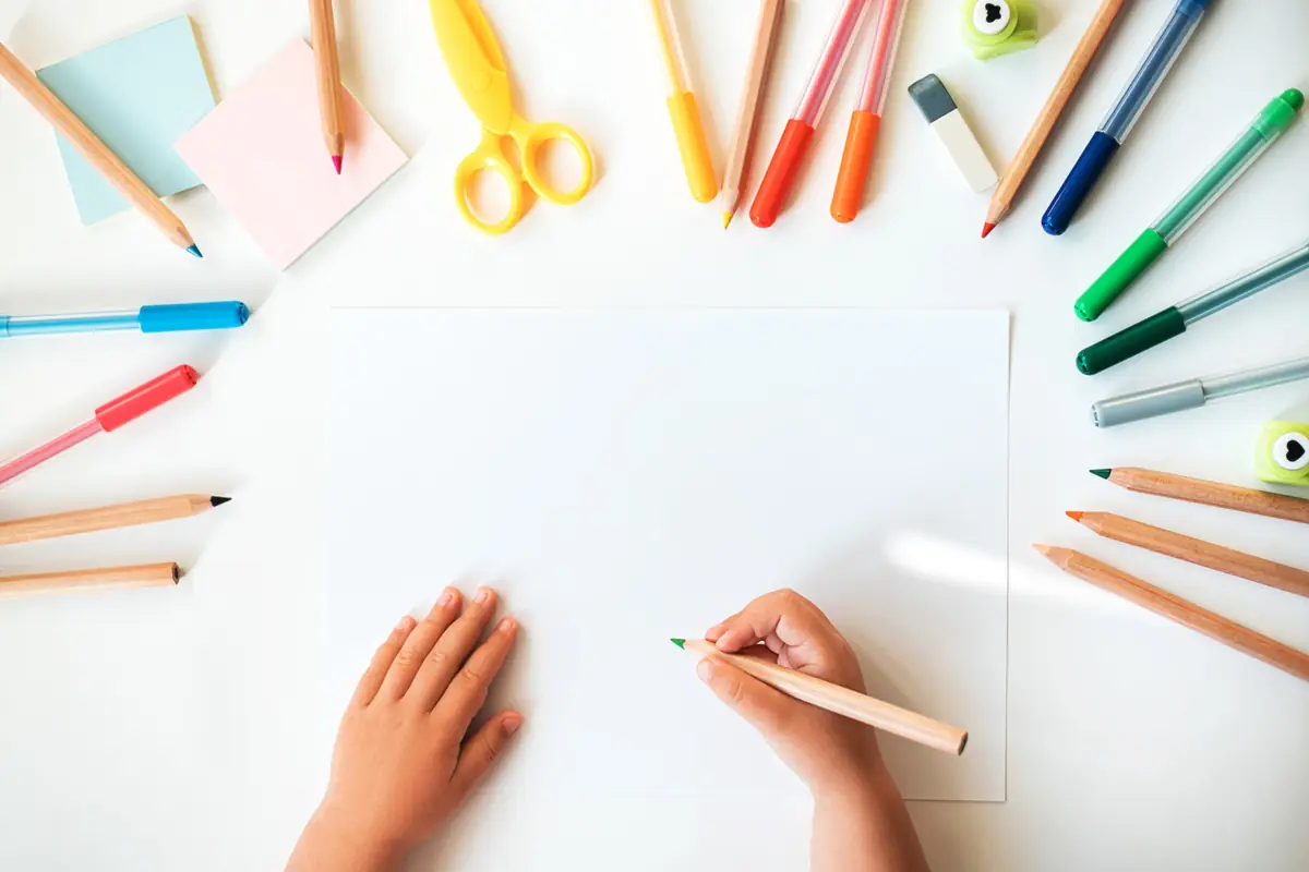 BiebFabriek: Make Your Own Button or Bookmark — de Bibliotheek Woerden, Woerden