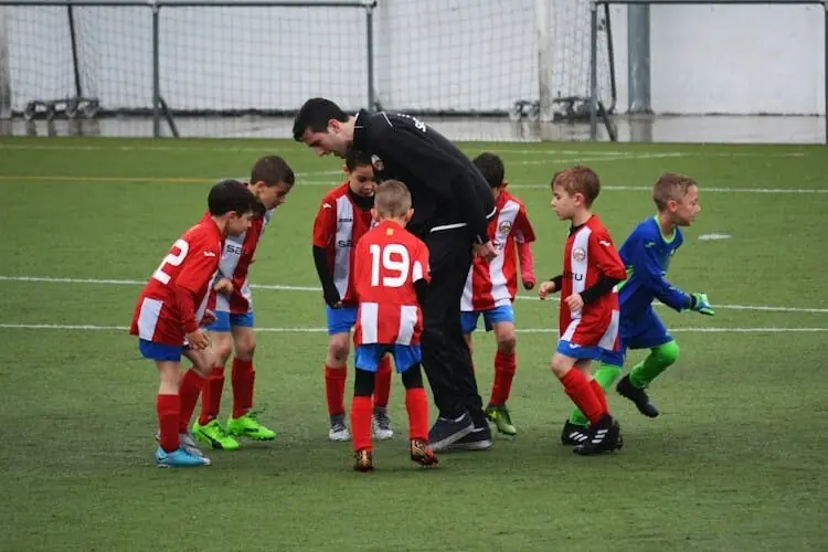 Umgang mit Sprachproblemen im Sport erlernen. Kostenloser Online-Kurs für Sportlehrer und Trainer, die Kinder oder Jugendliche mit Sprachstörungen betreuen. — Online activiteit, Beuningen