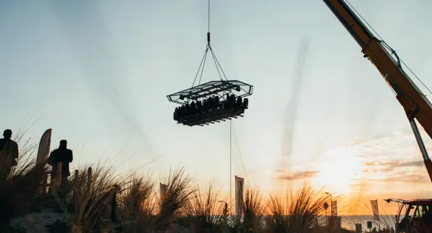 Dinner In The Sky Scheveningen — Oceans Beach House, Den Haag