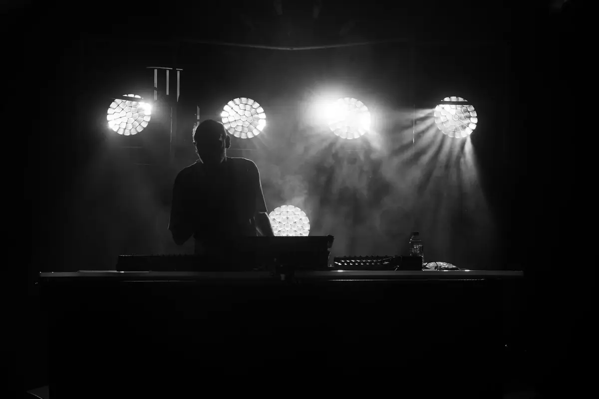 EarthSonic, ADE and Nxt Museum Premiere: Two Seas and Vinorun — Nxt Museum, Amsterdam