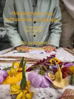 Herbstmarkt mit Handwerk und Pflanzen