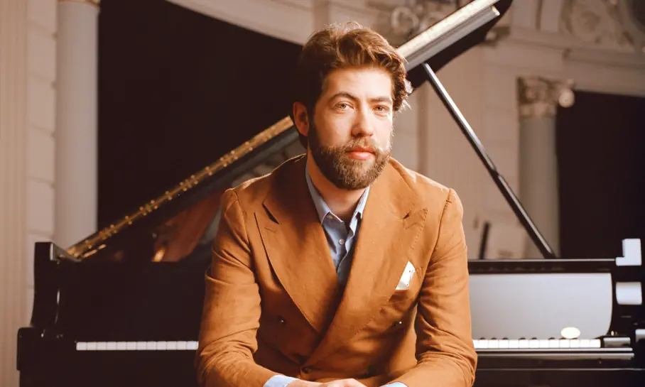 Spanischer Sonntagmorgen: Thomas Beijer spielt Falla — Het Concertgebouw, Amsterdam