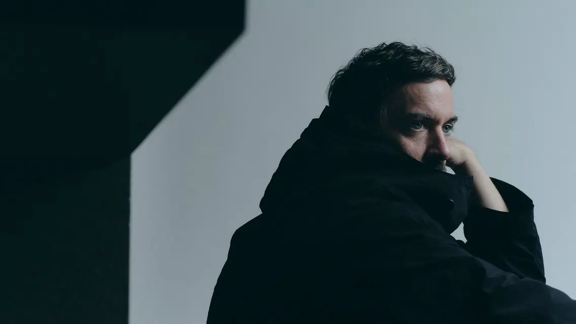 BONOBO // DISTANCE IN STATIC - LIVE // AMSTERDAM — Amsterdam
