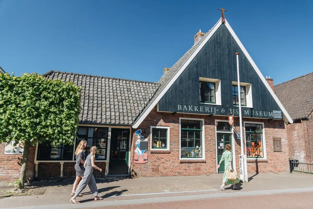 Besuchen Sie das Bäckerei- und Eismuseum — Gerrit Valk's Bakkerij en IJsmuseum, Hellendoorn