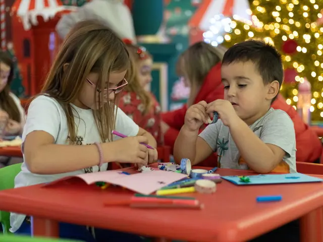 Kerstlichtjes maken bij de BiebFabriek — Wolderhuus | Ontmoetingsplek, Zuidwolde