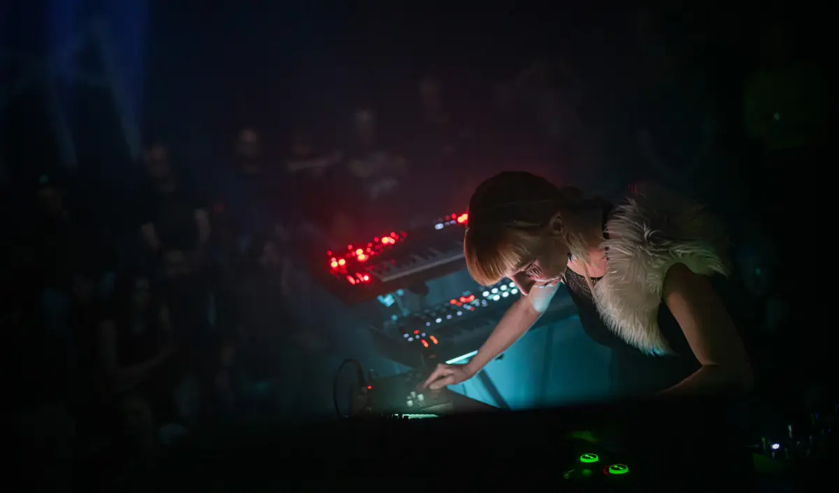 Modulation x Uncloud — De Helling, Utrecht