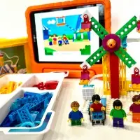 Sommerbibliothek: Bauen und Programmieren mit LEGO Spike Essential - Spaß im Vergnügungspark — Bibliotheek Valkenswaard, Valkenswaard