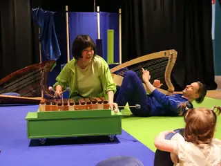 Musikaufführung 'Krabbelsession 1 plus 1' für Kleinkinder und Babys