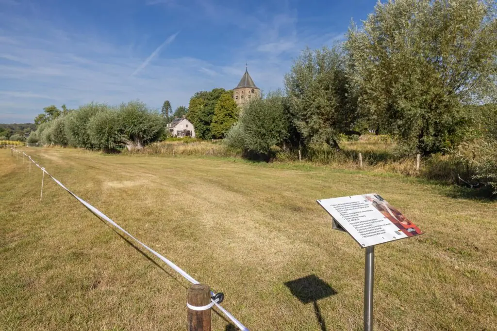 Stille Wanderung White Ribbon Mile — Oosterbeek