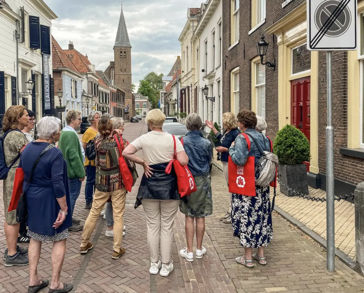 Guided walking tour through Hanseatic town Doesburg — Doesburg