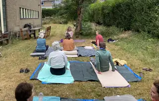 Yoga (im Freien)