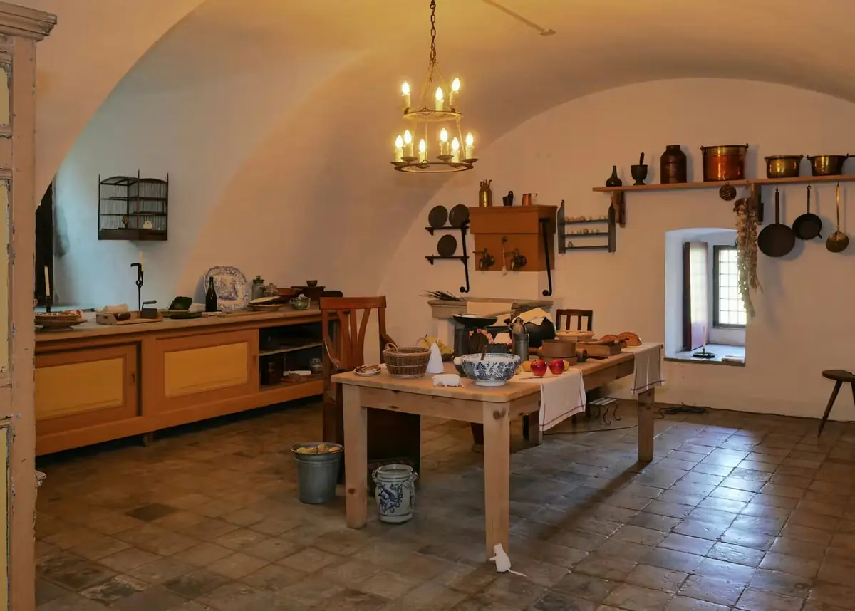 Guided tour of Doorwerth Castle — Doorwerth