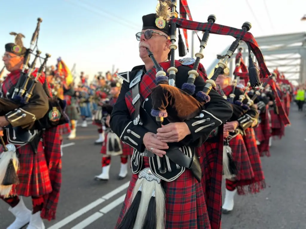 March over the Bridge — Arnheim