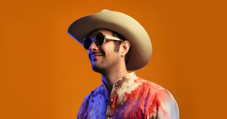 Garrett T Capps // support: Little Mazarn — Burgerweeshuis, Deventer