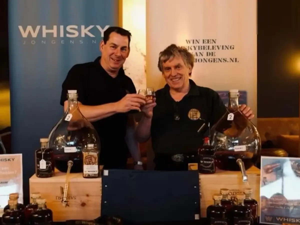Whiskey tasting and tour of Kasteel Doorwerth — Doorwerth