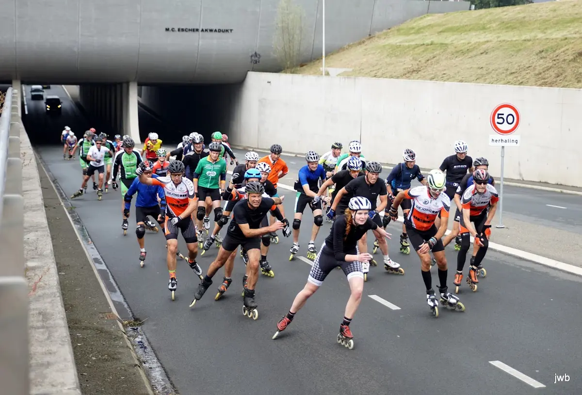 Skeeler Elfstedentocht — Middenweg 125, Bantega