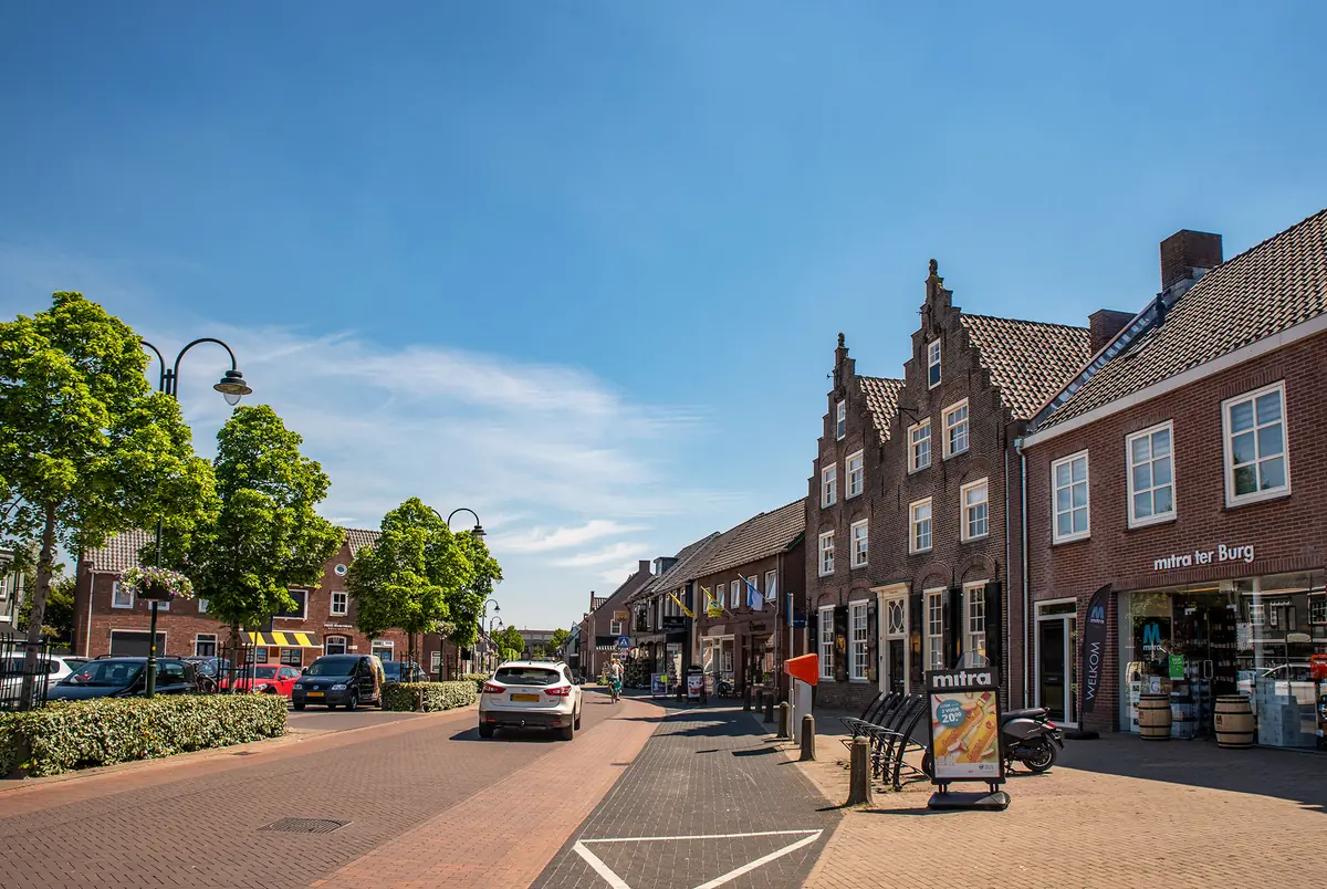 Wochenmarkt Scherpenzeel — Parkeerterrein Kulturhus De Breehoek, Scherpenzeel