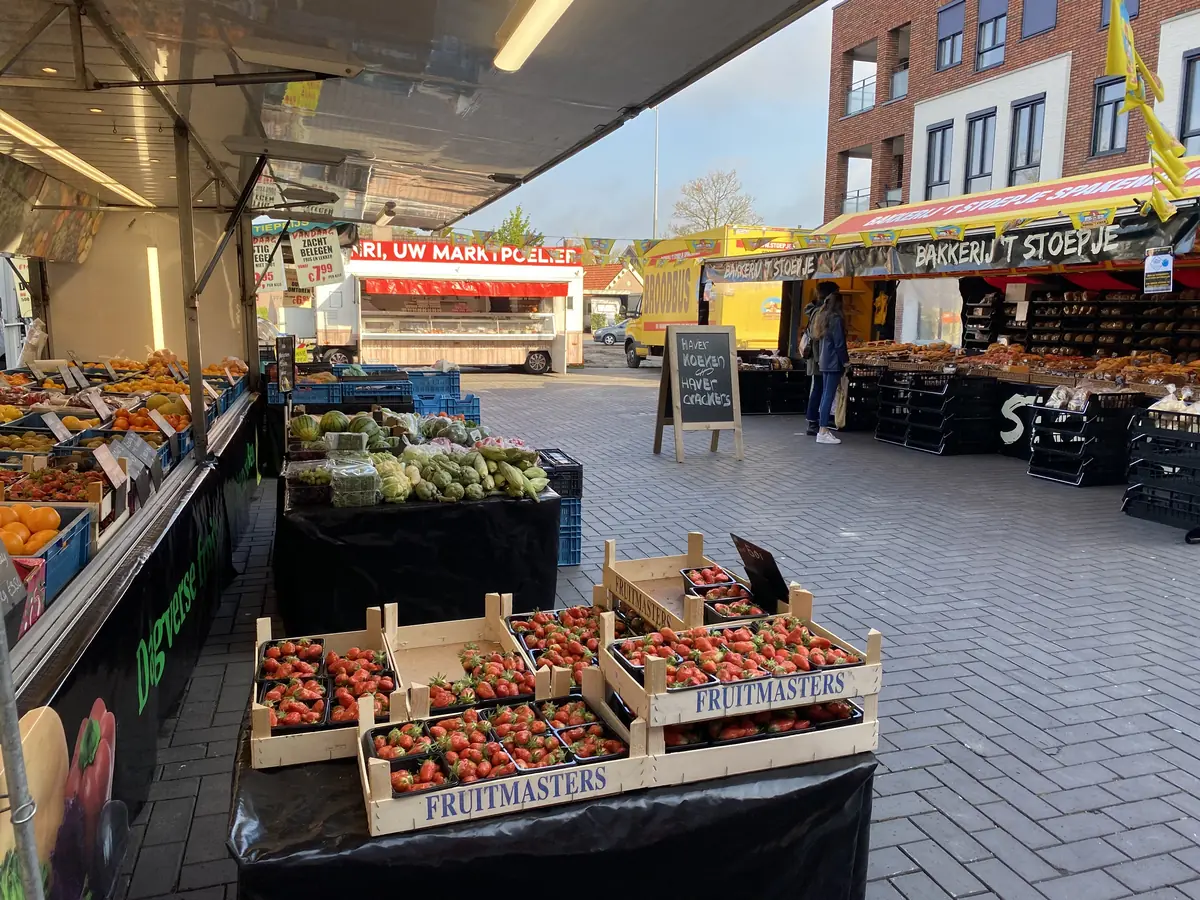 Weekmarkt Renswoude — Dorpsplein, Renswoude
