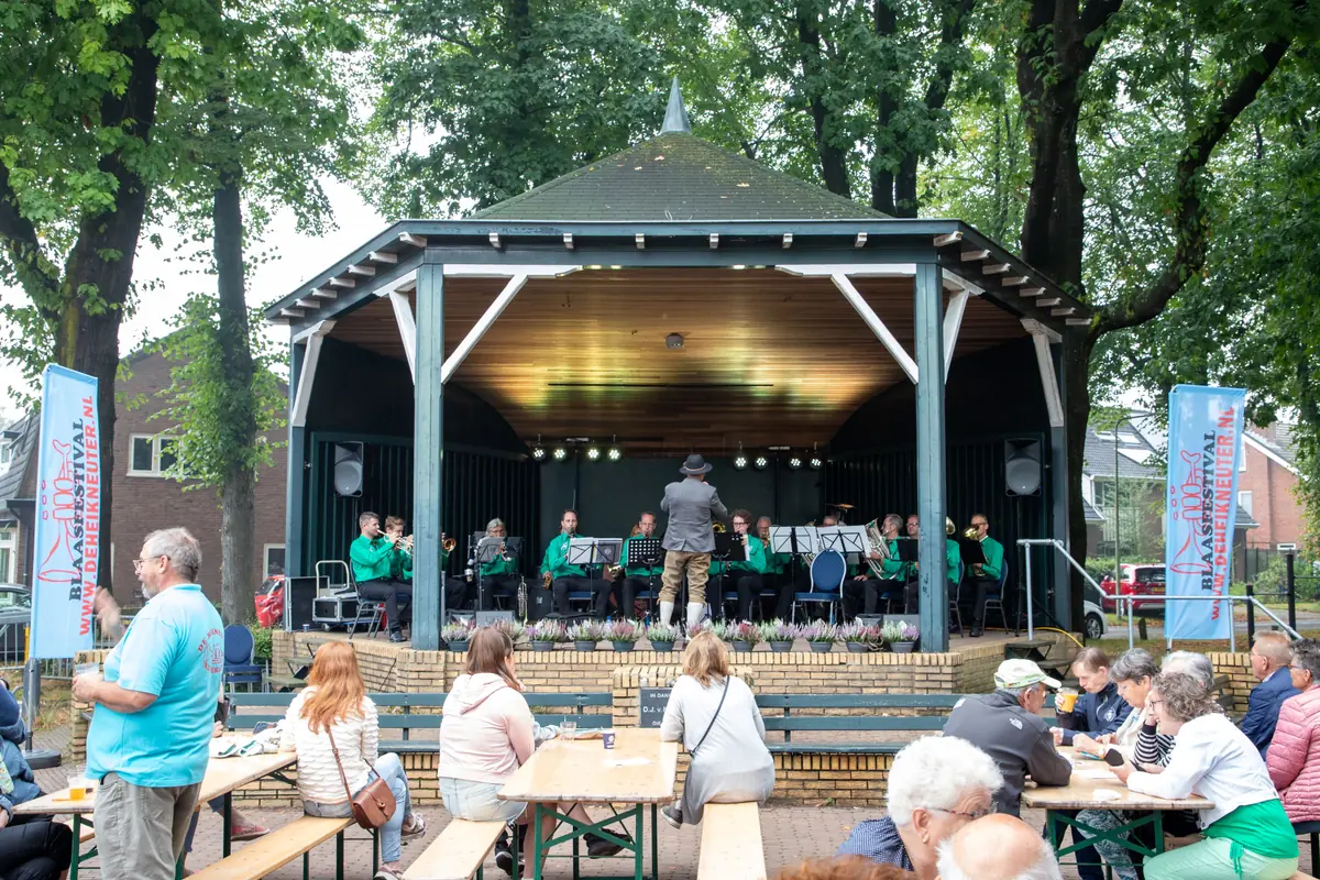 Heikneuter Blaasfestival Austerlitz — Dorpsplein, Austerlitz