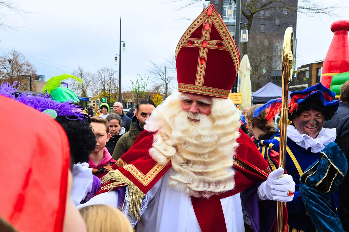 Sinterklaas Arrival Procession Ede Centre β Ede