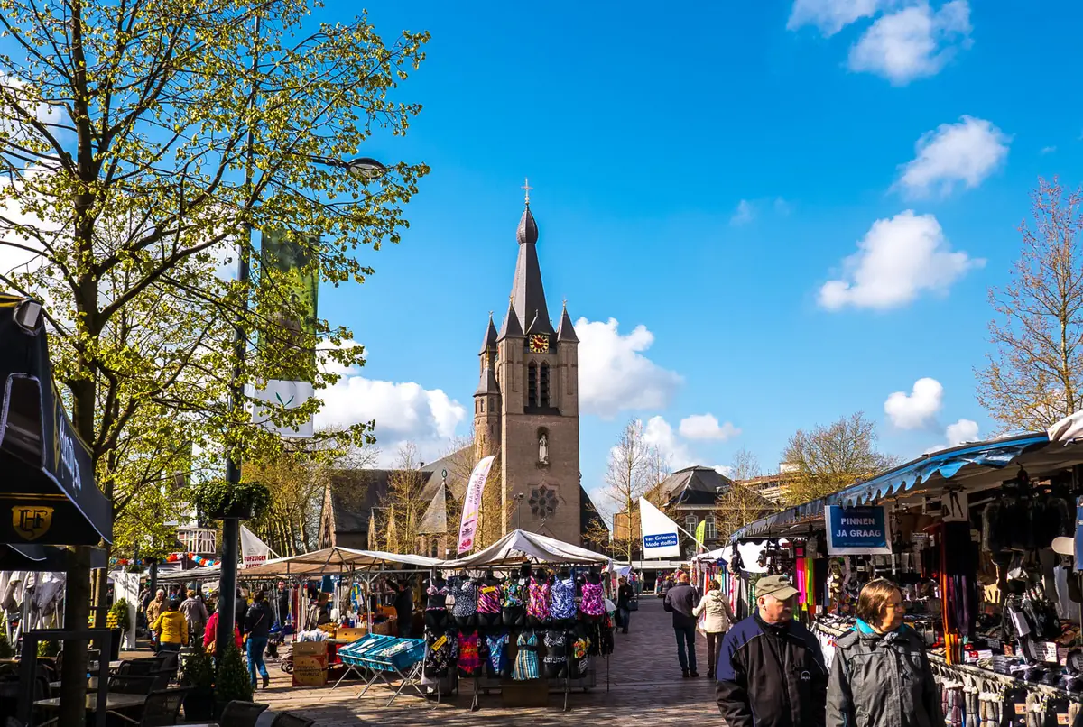 Weekmarkt — Markt 24, Valkenswaard