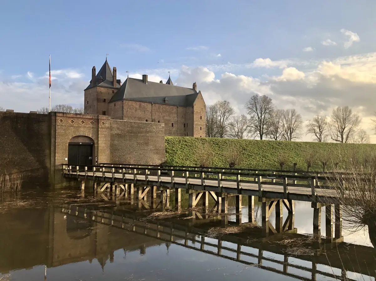 Rondleiding Slot Loevestein — Loevestein 1, Poederoijen