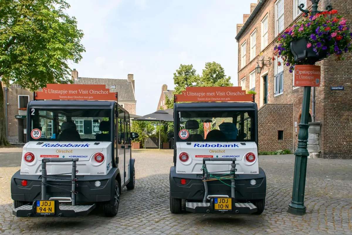 't Uitstapje - Geführte Rundfahrt durch Oirschot mit Elektrofahrzeug — Oirschot