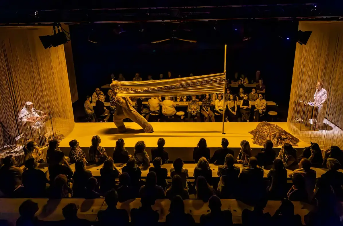 Musiktheater: Laika & Zefiro Torna — Veghel