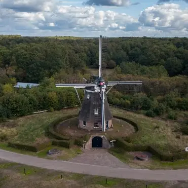 Besuchen Sie Korenmolen De Zaandplatte — Ruinen